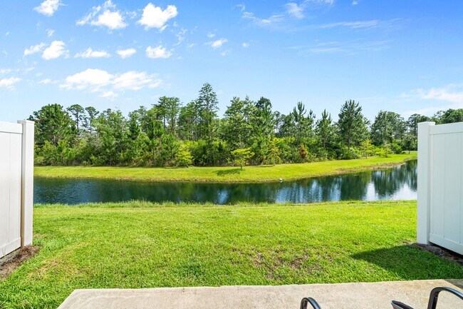 Building Photo - 64 Crossing Ln