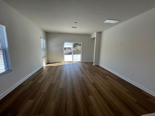 Building Photo - Brand New - 3 Bed/2.5 Bath Home - Conover - 2 Car Attached Garage - Primary Bedroom on Main Floor...