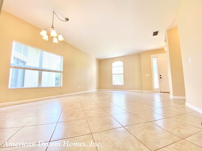 Building Photo - 10973 Willow Ridge Loop