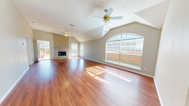 Building Photo - 7812 Silver Sage Dr