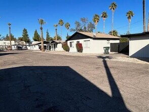 Building Photo - Coming Soon! 3 bedroom, 1 bathroom detache...