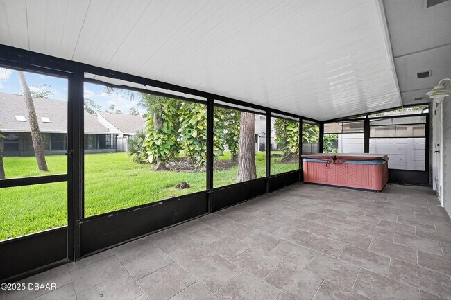 Building Photo - 115 Bob White Ct