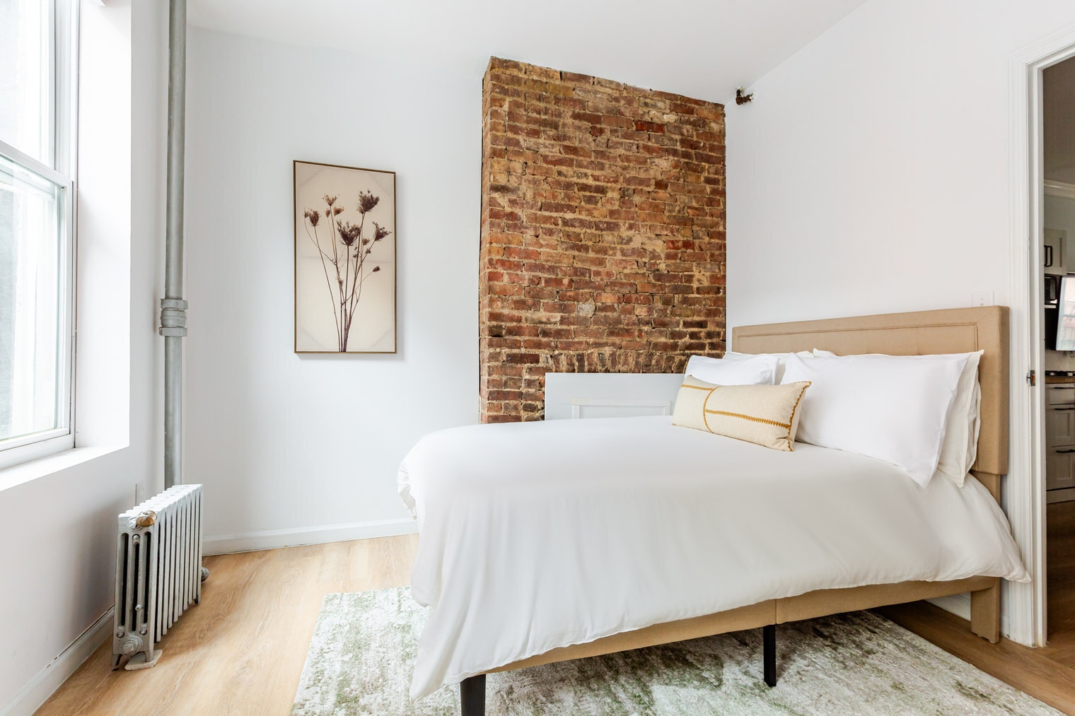 Building Photo - 93 1/2 East 7th Street-SI FL1-ID1054297P