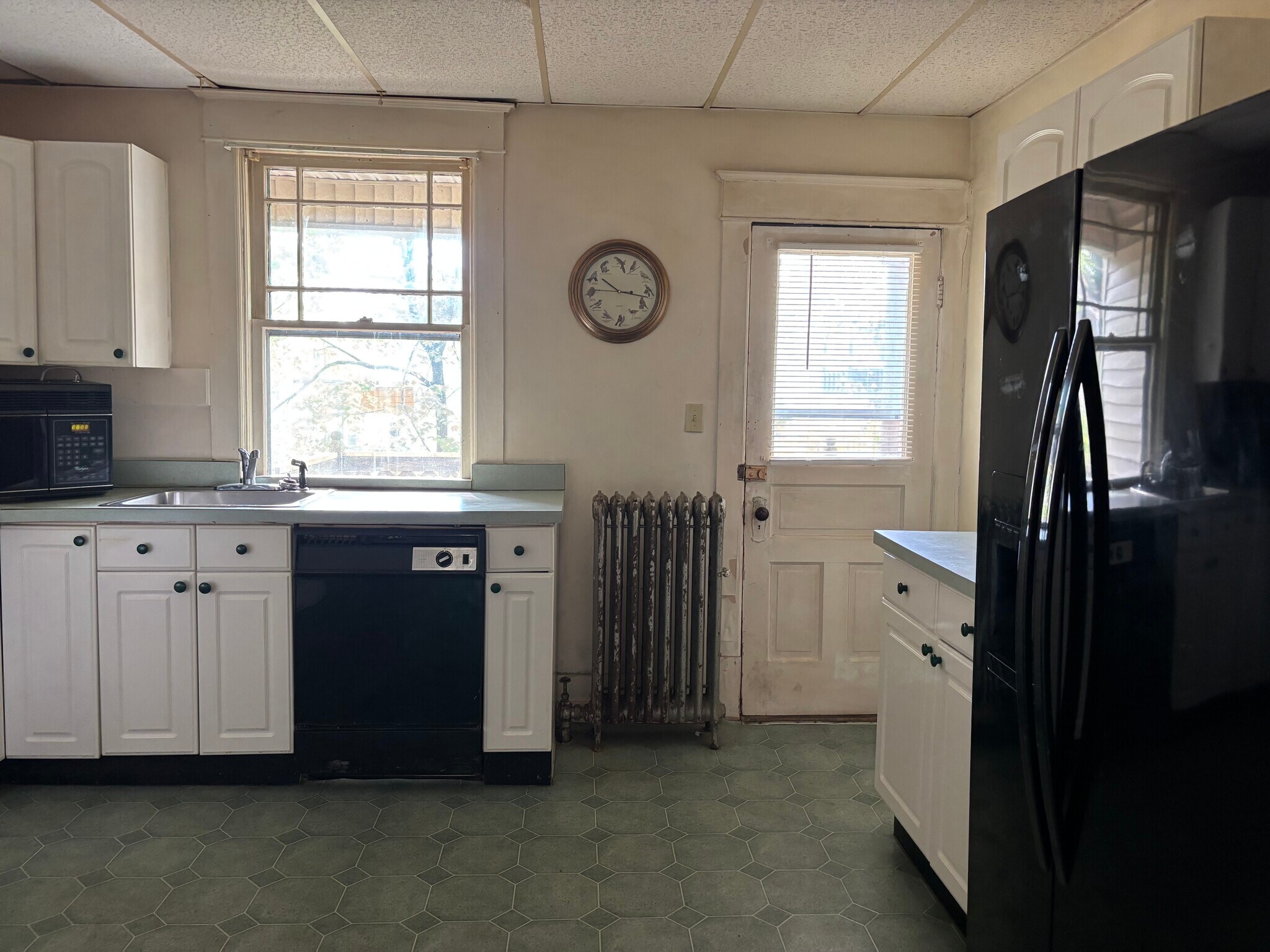 Building Photo - 27 Scammell Ave