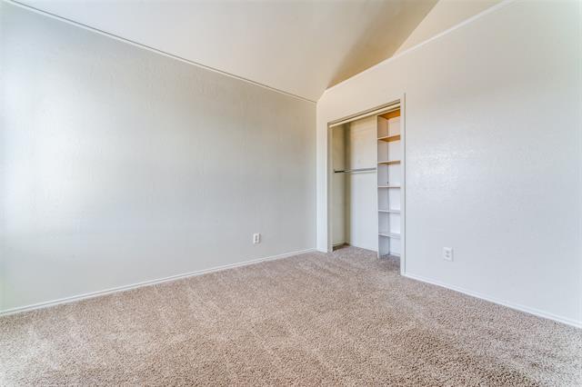 Building Photo - 6717 Driffield Cir W