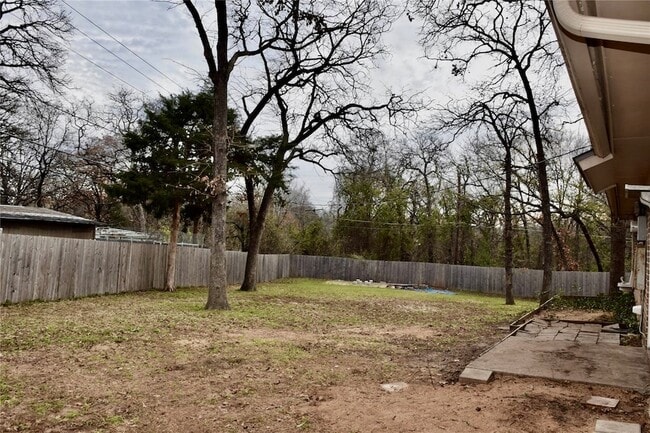 Building Photo - 4501 Elm Branch Dr