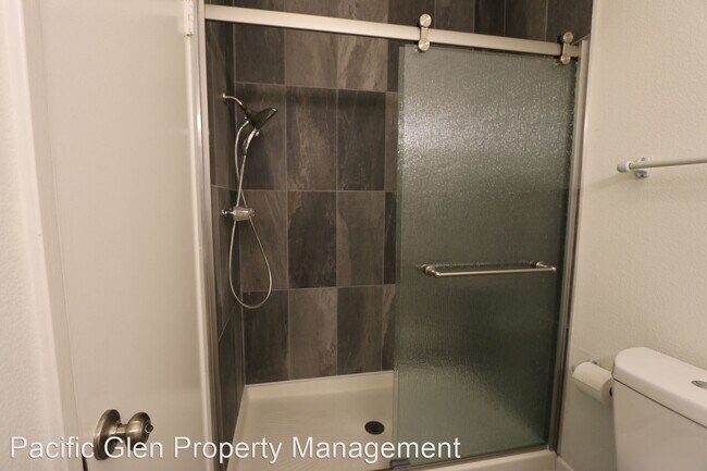 Building Photo - 3 br, 2.5 bath House - 7903 Via Magdalena
