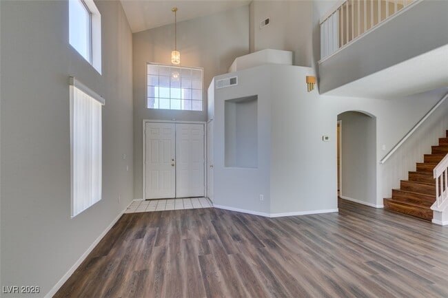 Building Photo - 7809 Calico Flower Ave