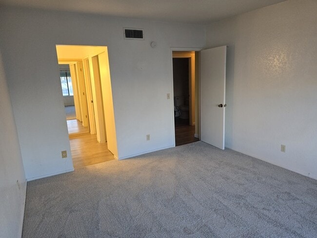 Building Photo - 7909 E Colette Cir