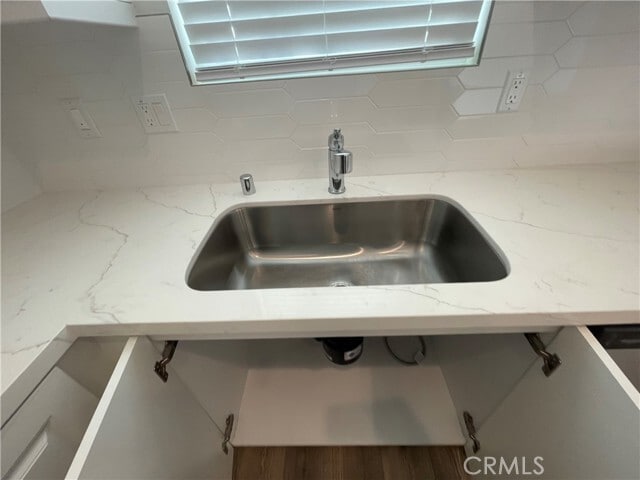 Building Photo - 3921 S Jolly Paseo