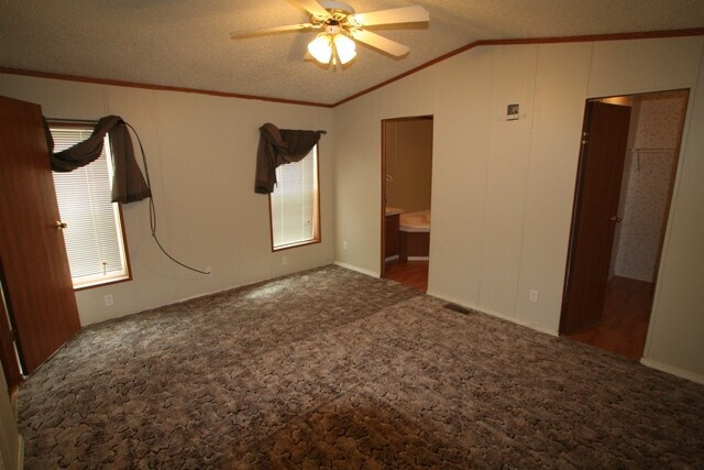 Building Photo - 2732 Donna Ave