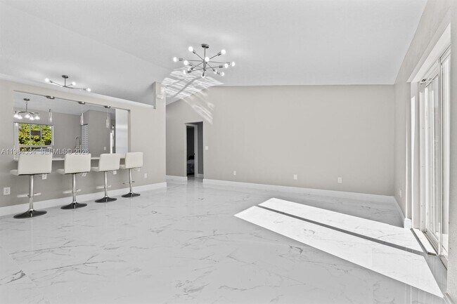 Building Photo - 1774 Glenridge St NW