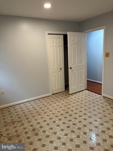 Building Photo - 6803 Wild Rose Ct