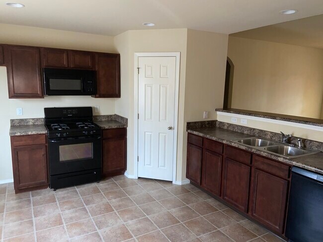 Building Photo - Call 405-456-0410 To Schedule Your Showing Now!