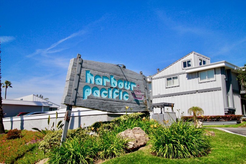 Building Photo - 16922 Pacific Coast Hwy