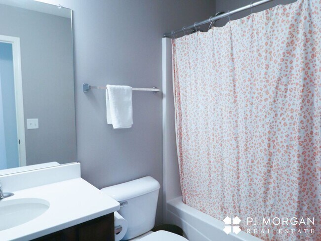 Building Photo - 14586 Potter Cir