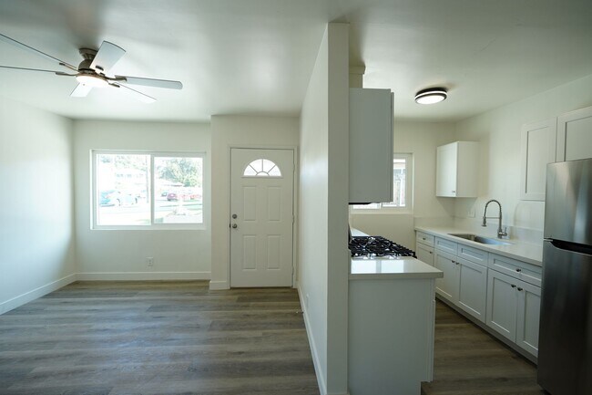 Building Photo - 3447-3449 Dwight Ave