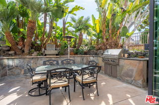 Building Photo - 707 Jasmine Ave