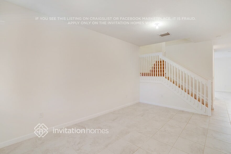 Building Photo - 11461 SW 252nd Ter