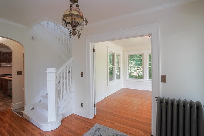 Building Photo - 2389 W Boise Ave