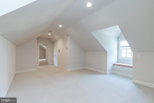 Building Photo - 2115 Pony Trail Dr