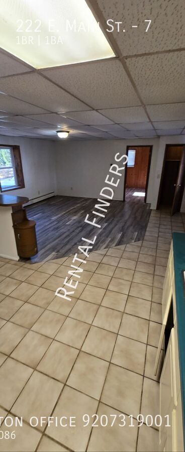 Building Photo - 222 E Main St