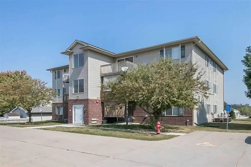 Building Photo - 40 Zeller Ct