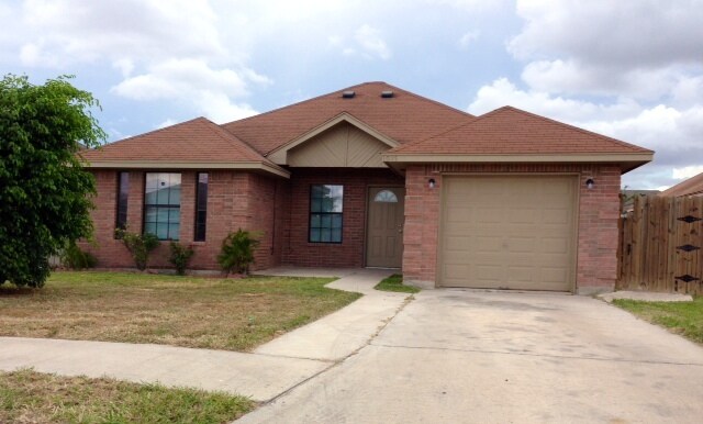 Primary Photo - 1015 Hope River Dr