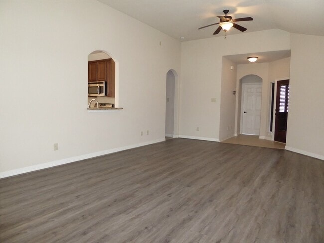 Building Photo - 10225 Wood Fern Ct