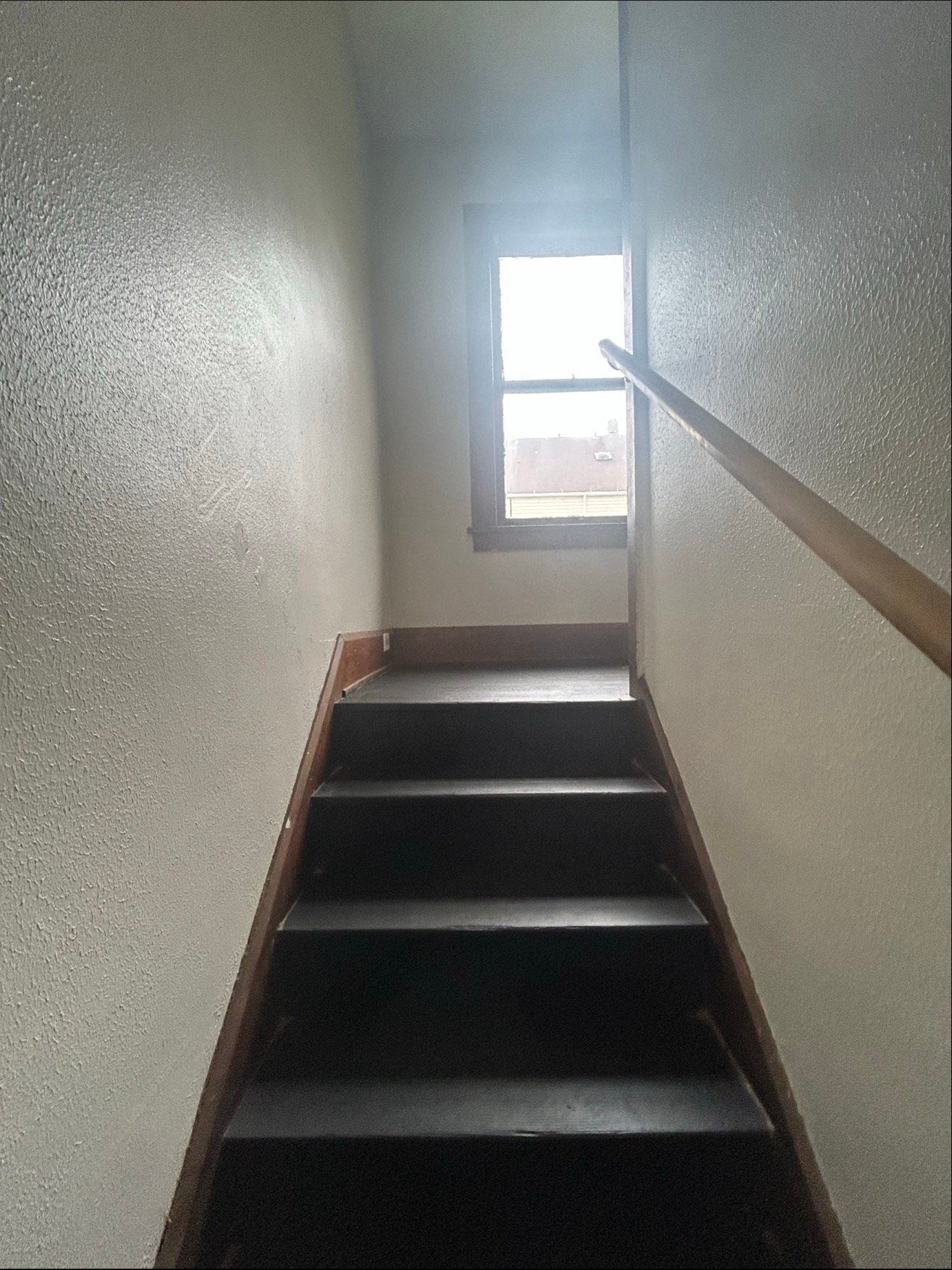 Building Photo - 9520 Marah Ave