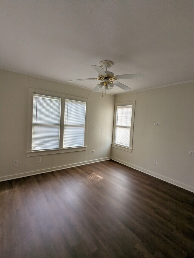 Building Photo - 6077 Cypress St