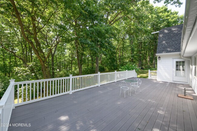 Building Photo - 2229 Fromkin Dr
