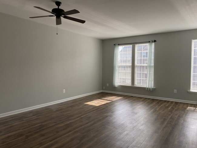 Building Photo - 30 Scholarship Ln