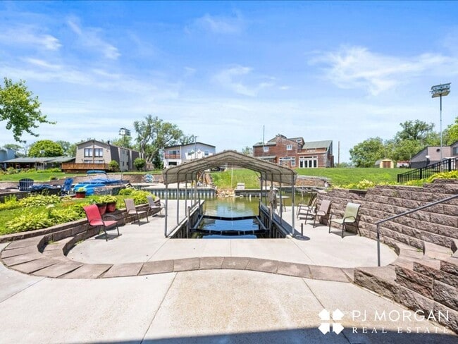Building Photo - Relax. Recharge. Repeat. Lakefront Living ...