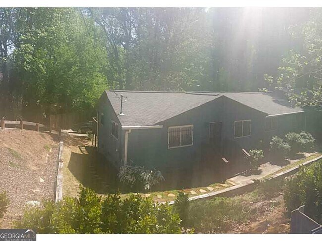 Primary Photo - 2076 Panola Rd