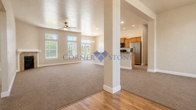 Building Photo - Immaculate Home in Pristine Meadows!
