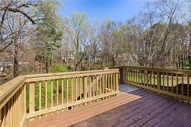 Building Photo - 6080 Stone Wood Dr NW