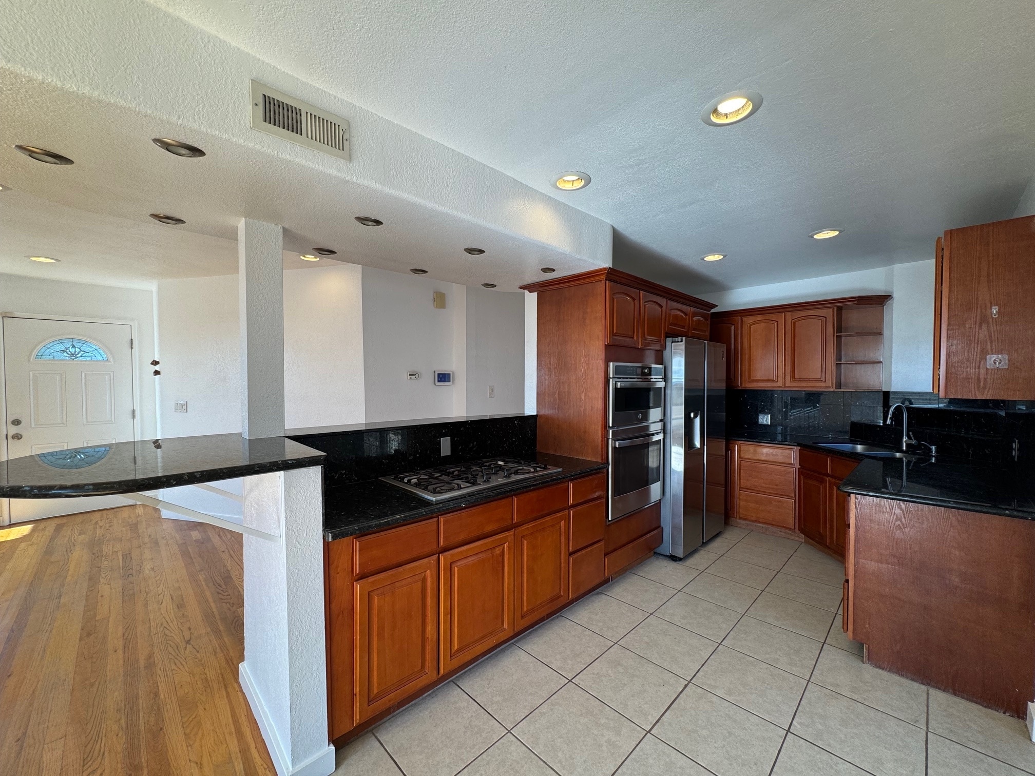 Building Photo - 1968 Manchester Rd