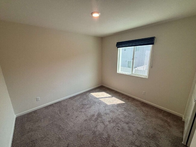 Building Photo - Updated 4-Bedroom Home Near Antelope Greens Golf Course – Large Backyard & Pet Friendly!