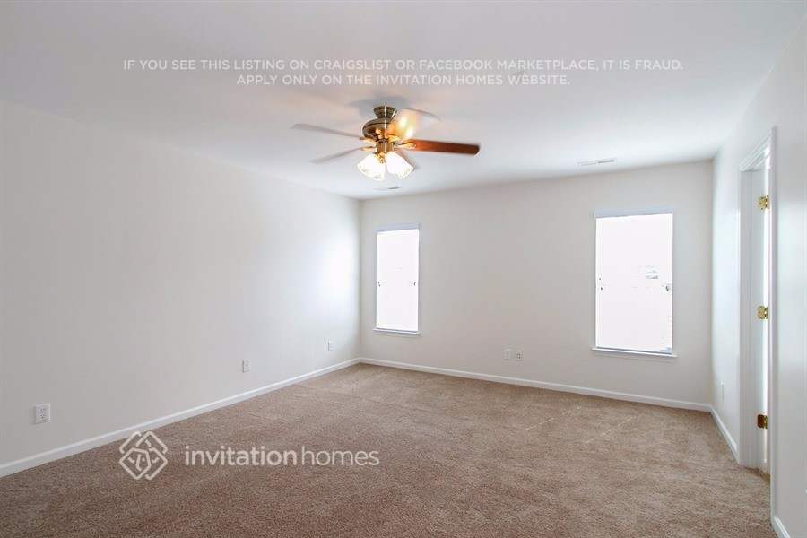 Building Photo - 4701 Sandtyn Dr