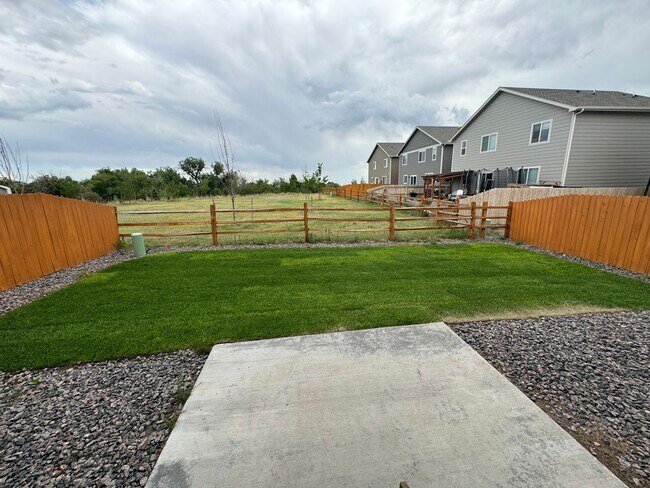 Building Photo - Newer home! 4 bedrooms! 2 Car! AC!