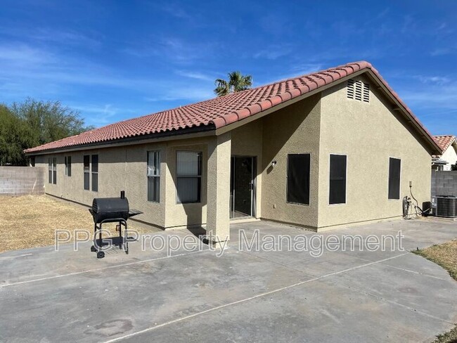 Building Photo - 13365 W Canyon Creek Dr