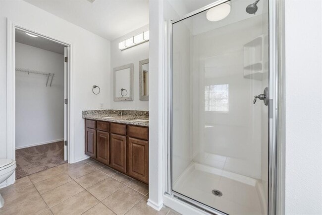 Building Photo - 5712 Zachary Scott St