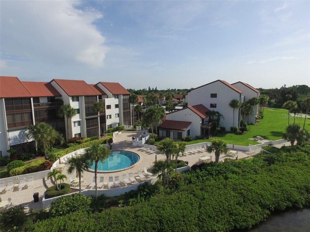 Building Photo - 1634 Stickney Point Rd