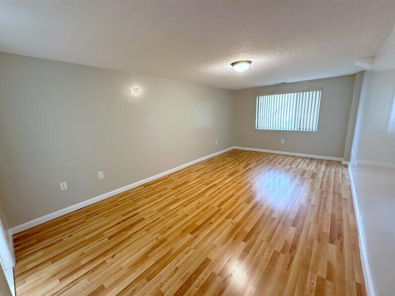 Building Photo - 30 Revere Beach Pky