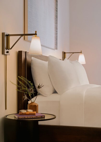 Building Photo - 77 9th St E