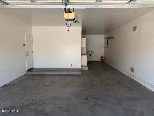 Building Photo - 15485 W Montecito Ave