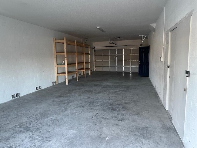 Building Photo - 7119 Fair Ln