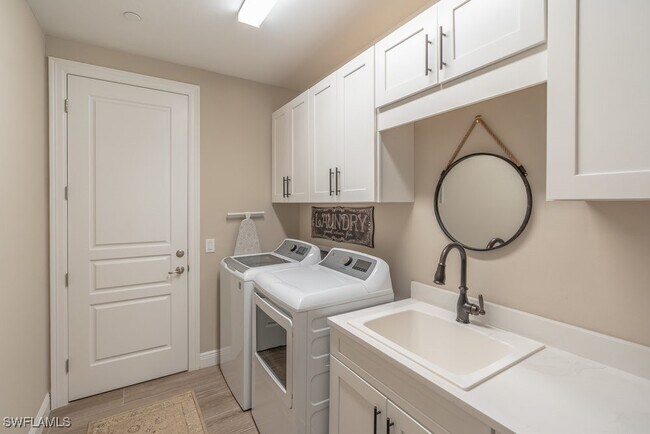 Building Photo - 16375 Viansa Wy