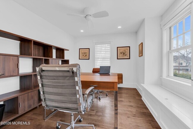 Building Photo - 218 Worthington Ave